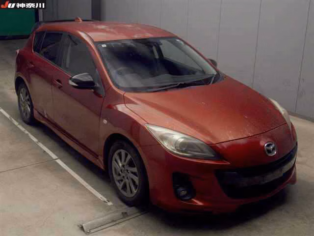 MAZDA AXELA