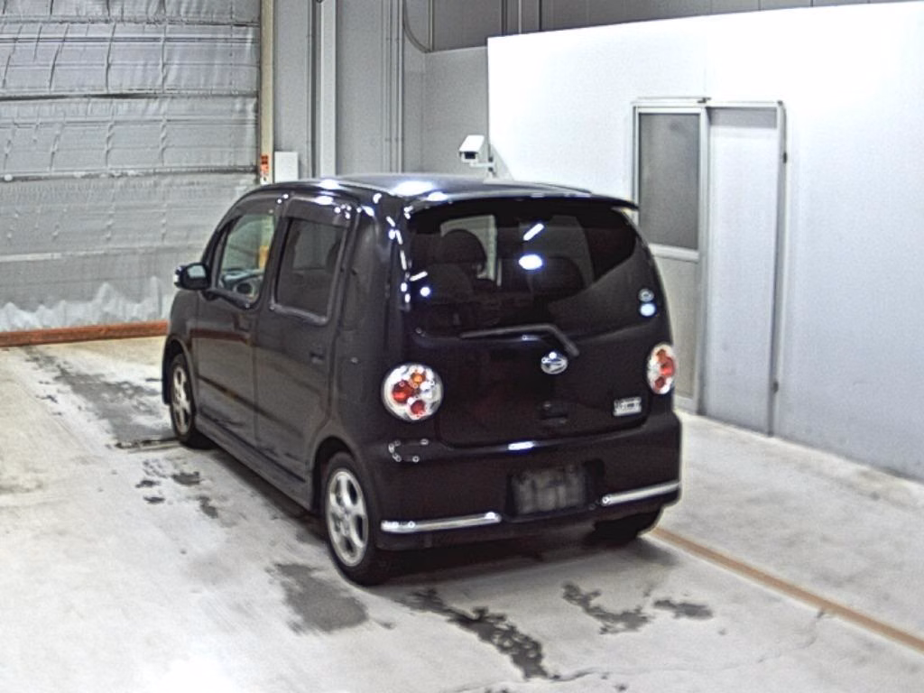 DAIHATSU MOVE LATTE
