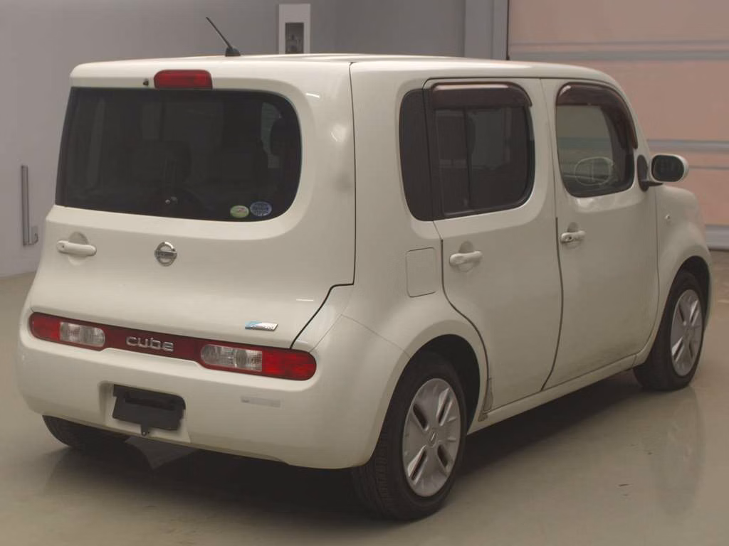NISSAN CUBE