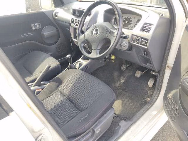 DAIHATSU TERIOS KID