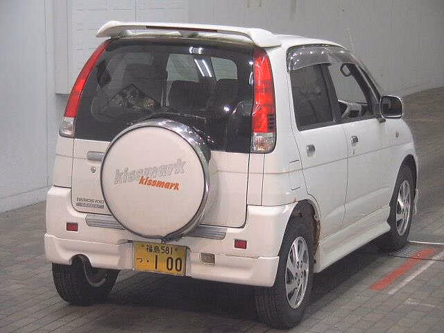 DAIHATSU TERIOS KID