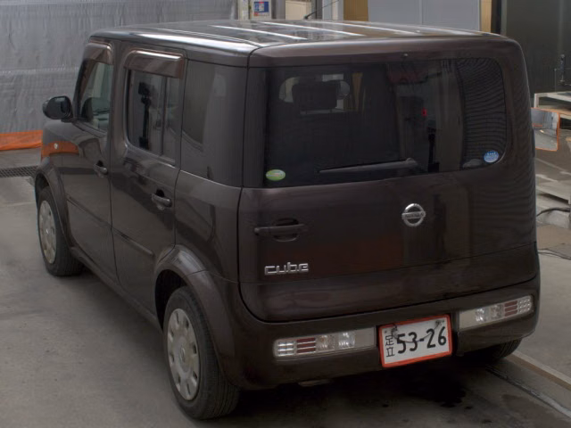 NISSAN CUBE