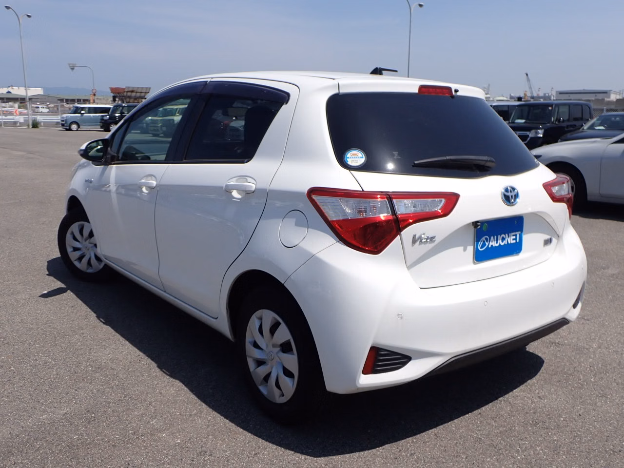 TOYOTA VITZ