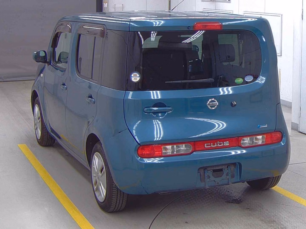 NISSAN CUBE