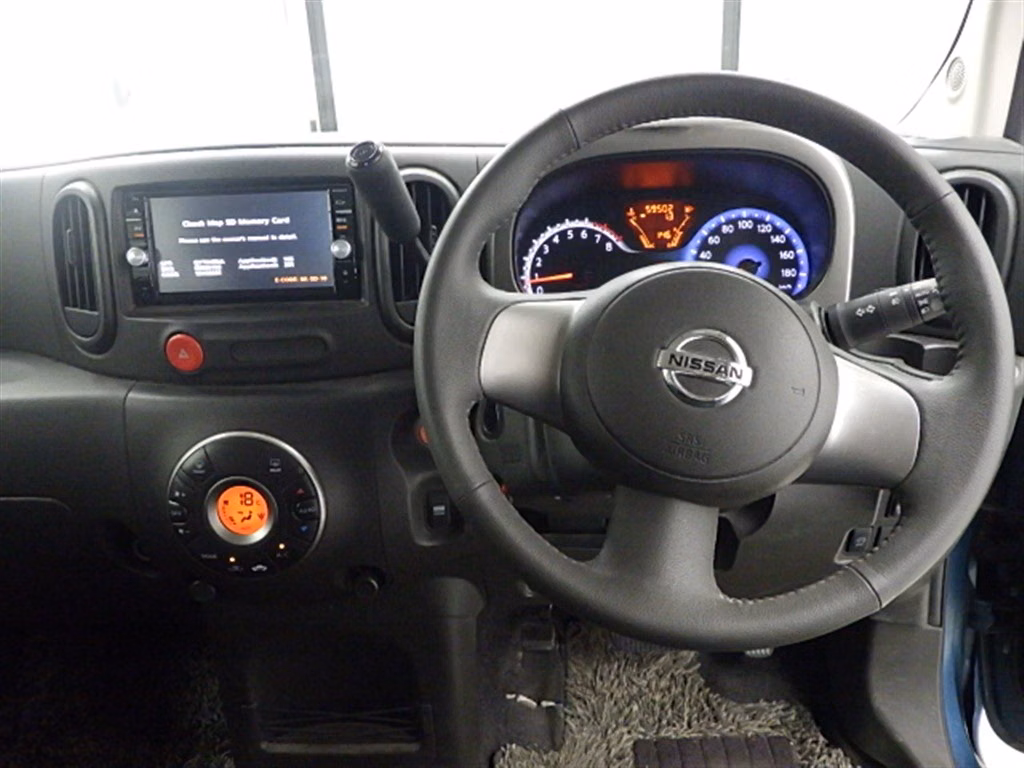 NISSAN CUBE