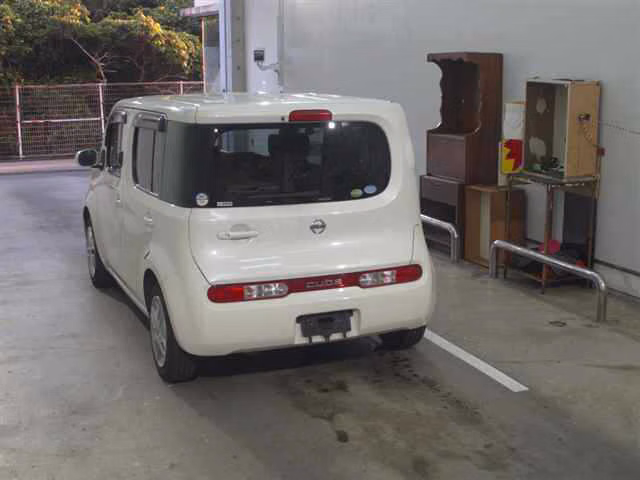 NISSAN CUBE