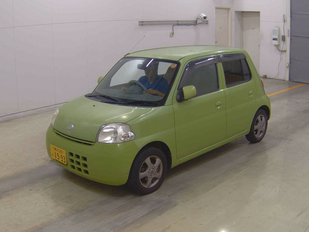 DAIHATSU ESSE