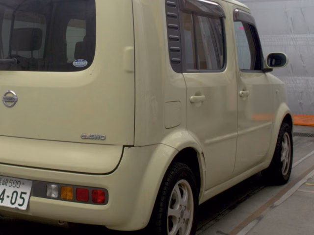 NISSAN CUBE