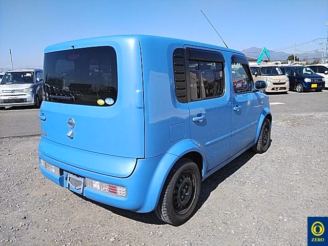 NISSAN CUBE