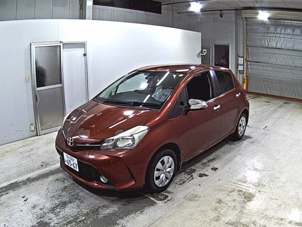 TOYOTA VITZ
