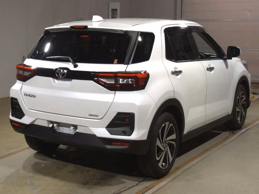TOYOTA RAIZE
