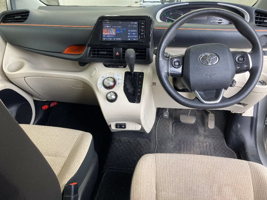 TOYOTA SIENTA