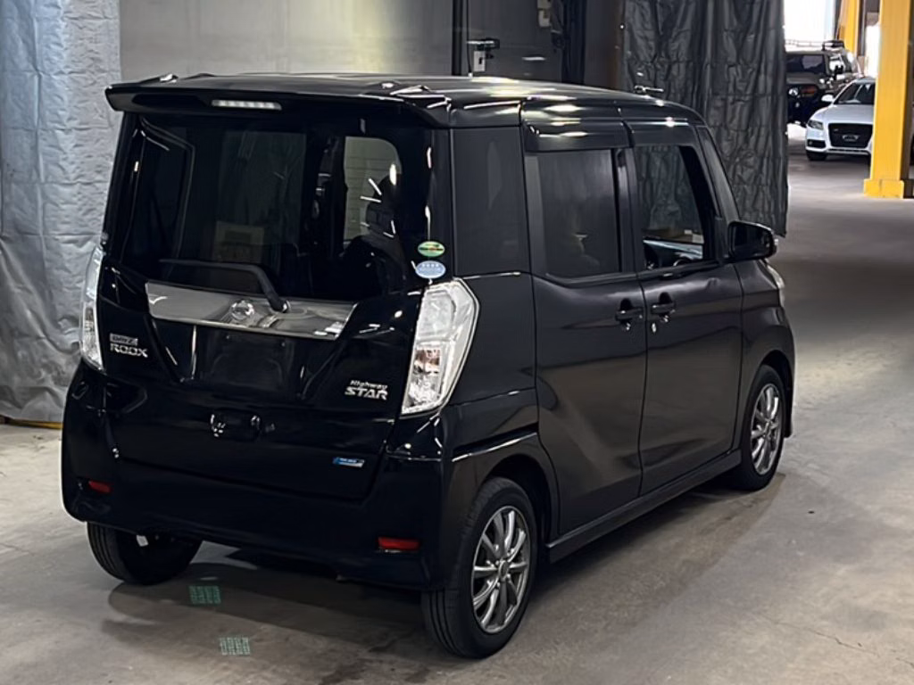 NISSAN DAYZ ROOX