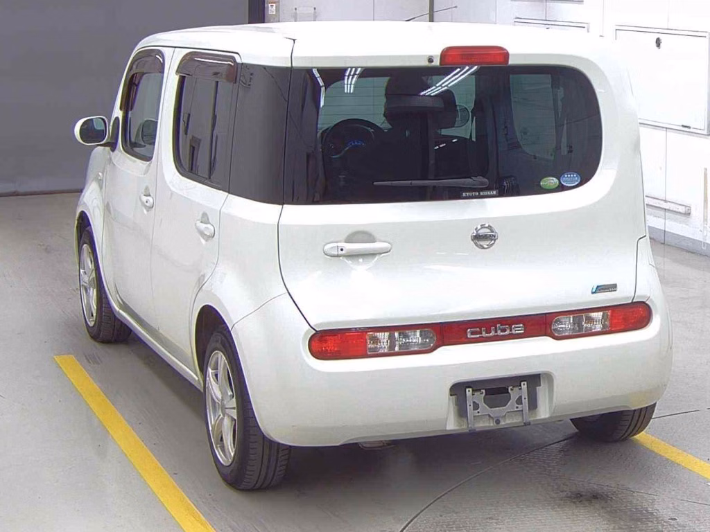 NISSAN CUBE