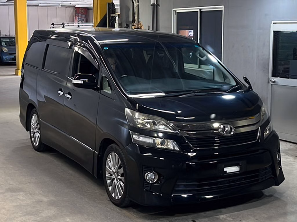 TOYOTA VELLFIRE