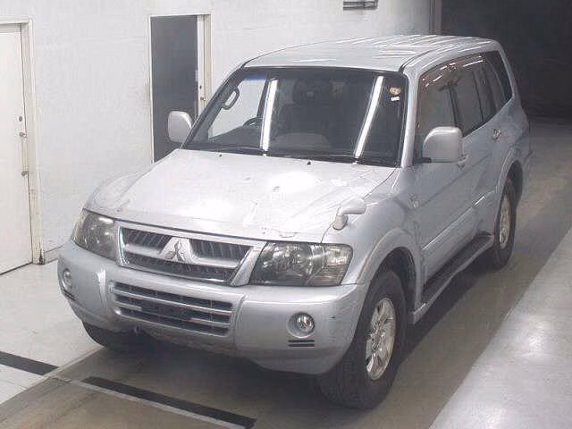 MITSUBISHI PAJERO