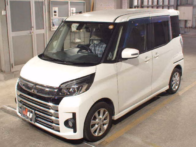 MITSUBISHI EK SPACE