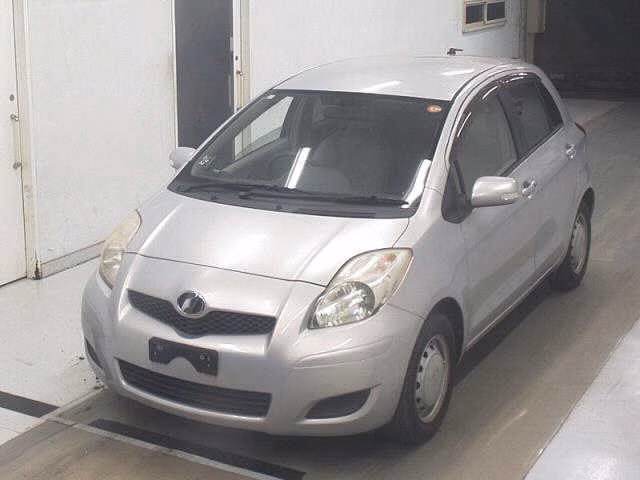 TOYOTA VITZ
