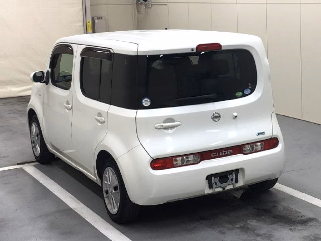 NISSAN CUBE