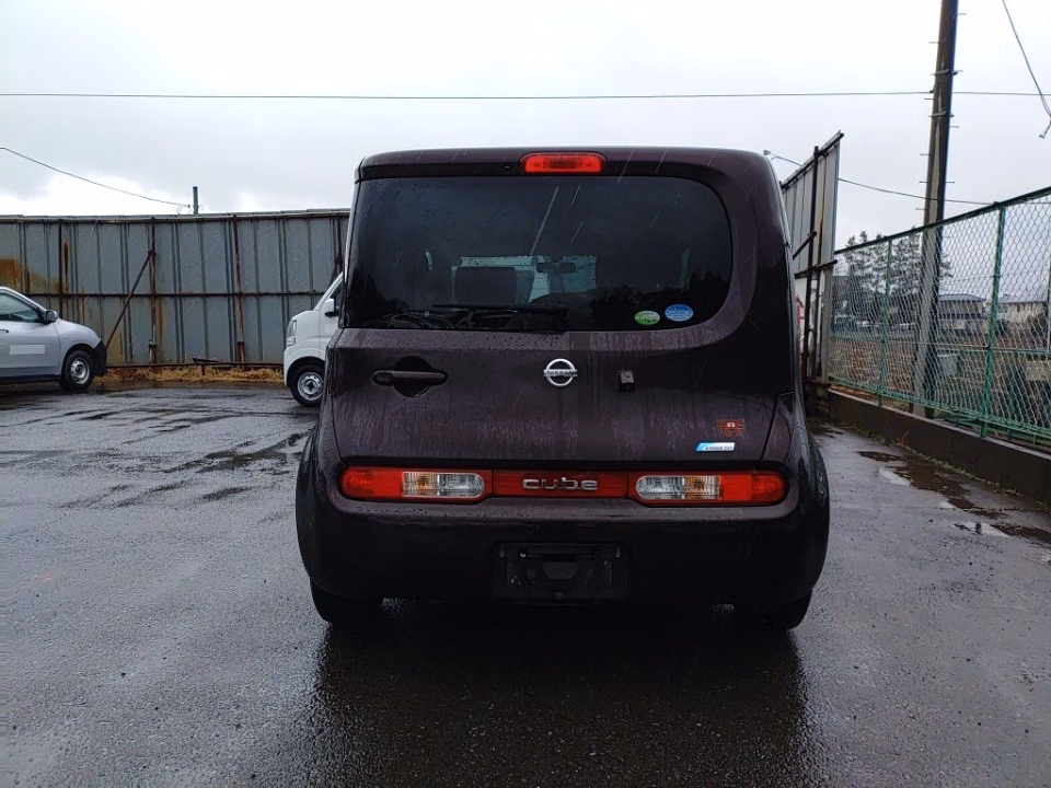 NISSAN CUBE