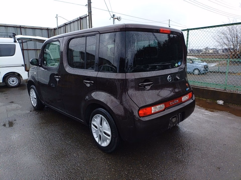NISSAN CUBE