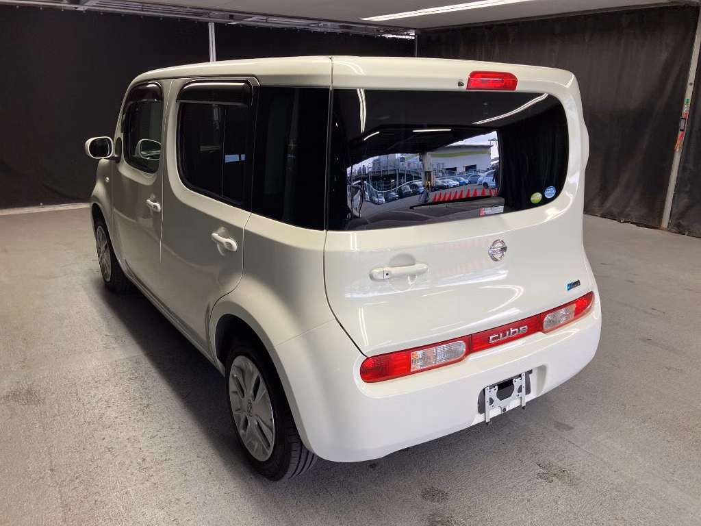 NISSAN CUBE