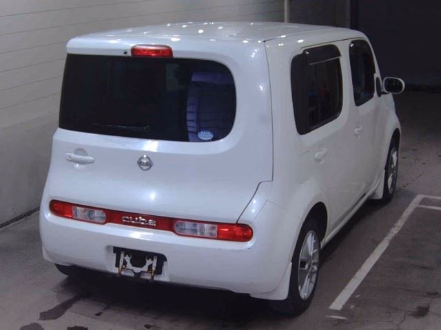 NISSAN CUBE
