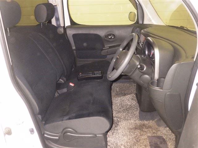 NISSAN CUBE