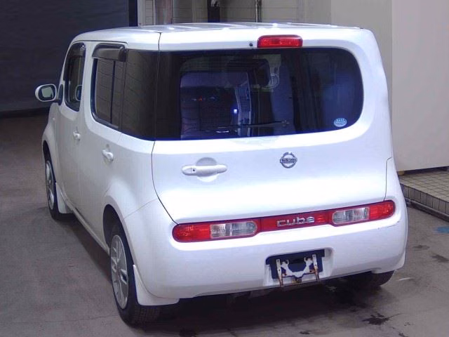 NISSAN CUBE