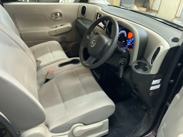 NISSAN CUBE