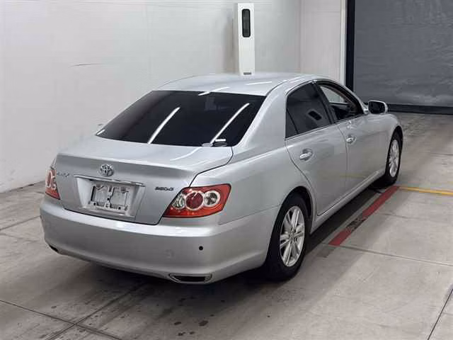 TOYOTA MARK X