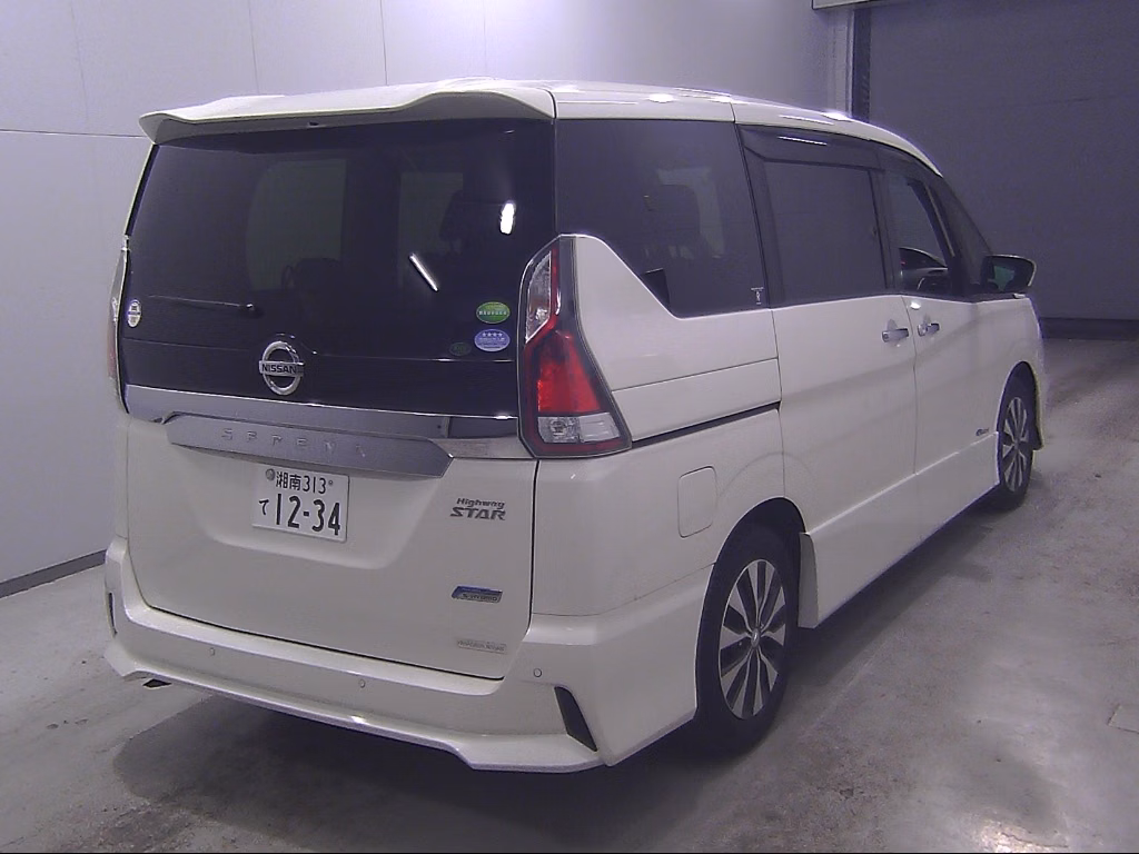 NISSAN SERENA