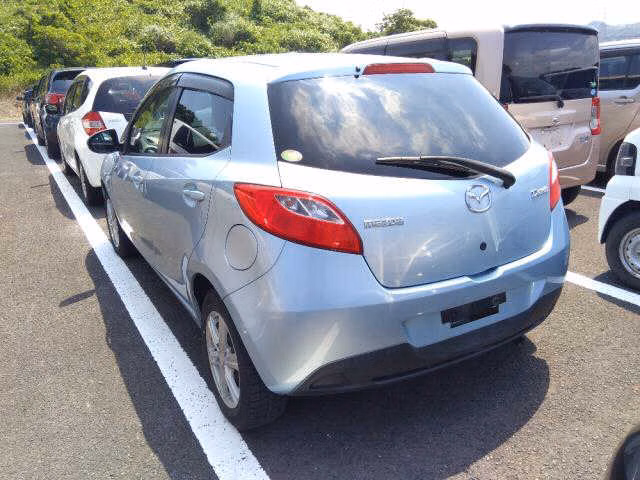 MAZDA DEMIO