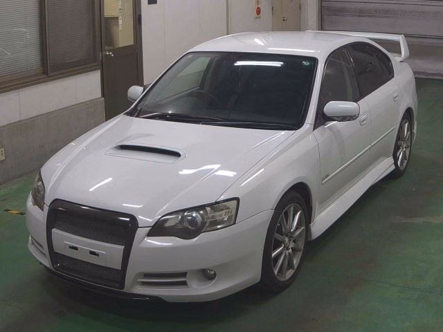 SUBARU LEGACY B4