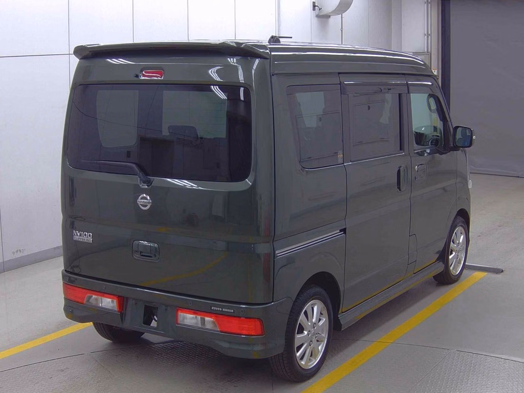 NISSAN NV100 CLIPPER