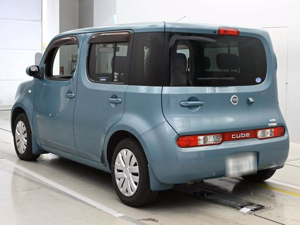 NISSAN CUBE