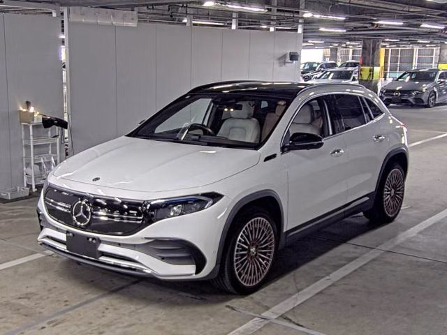 MERCEDES-BENZ EQA