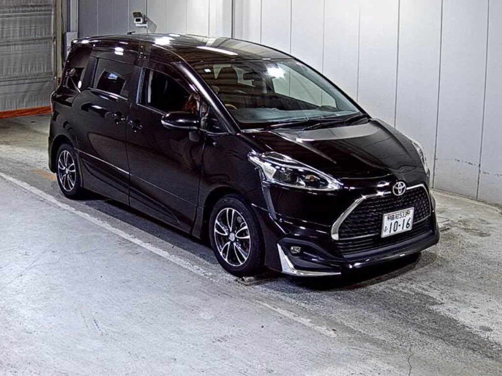 TOYOTA SIENTA