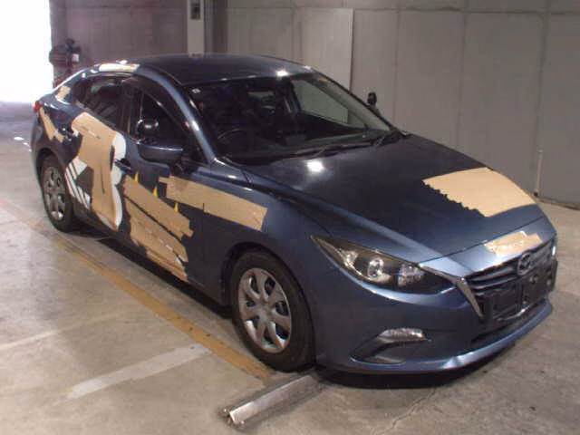 MAZDA AXELA