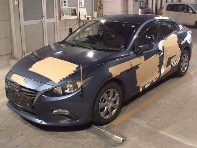 MAZDA AXELA