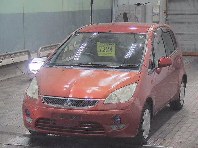MITSUBISHI COLT