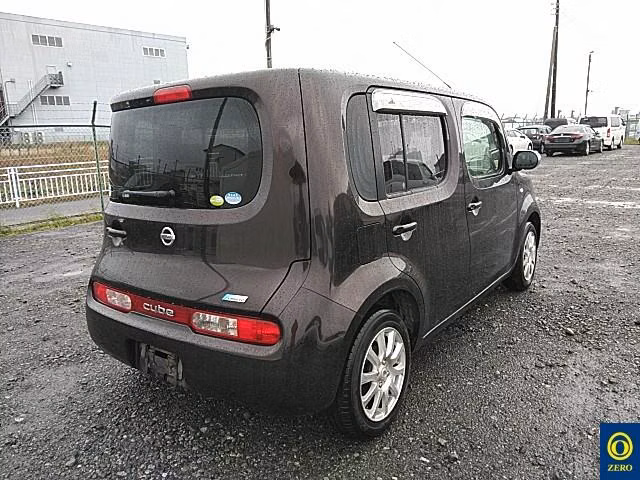 NISSAN CUBE