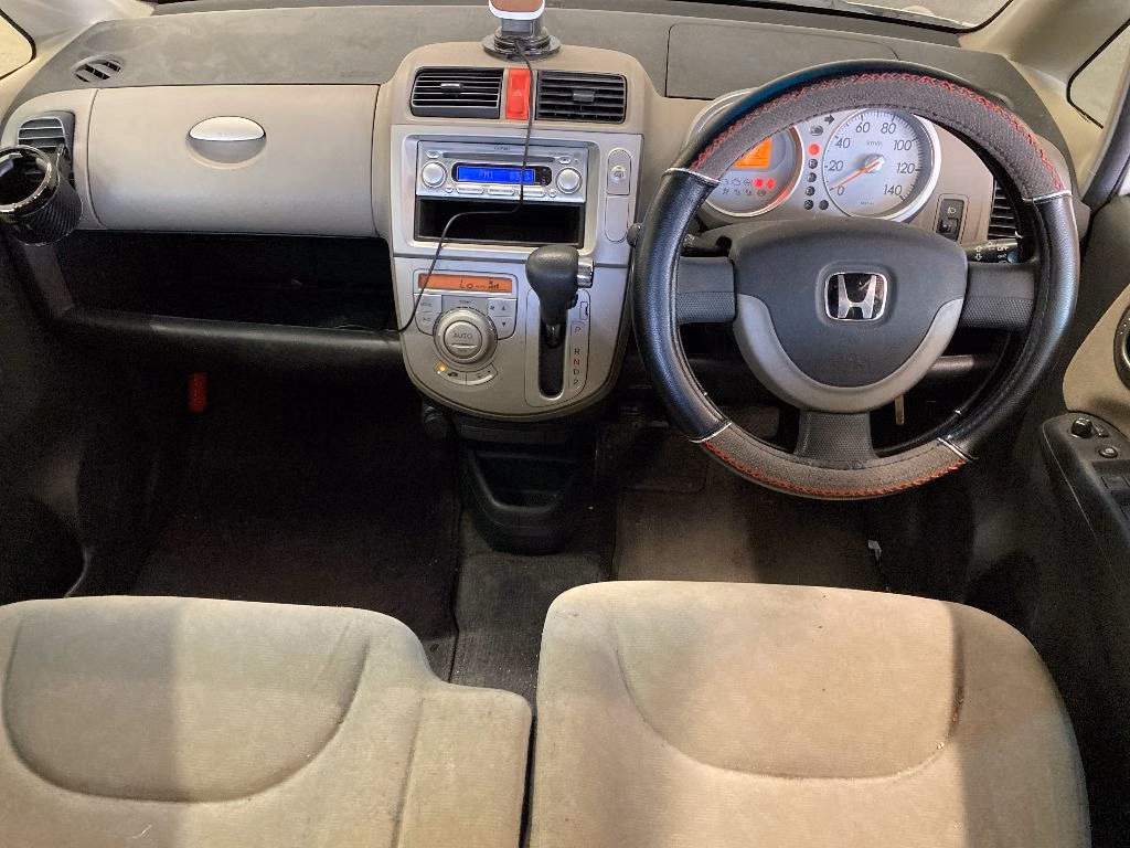 HONDA LIFE