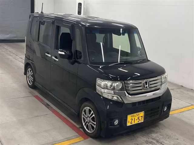 HONDA N-BOX