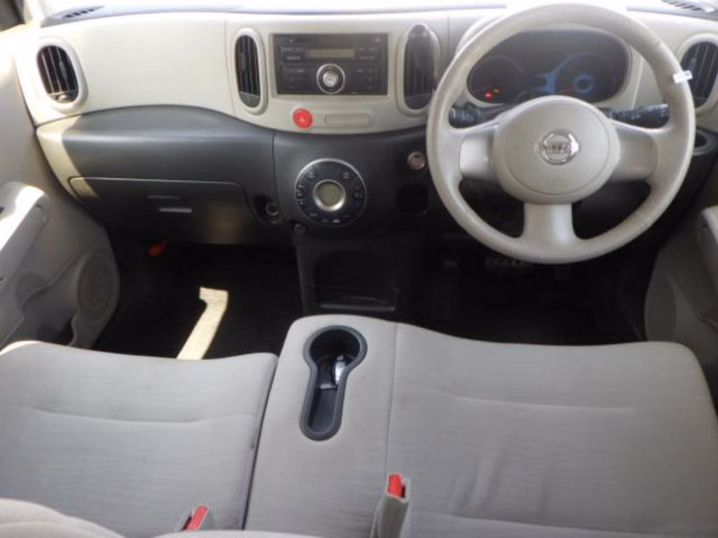NISSAN CUBE