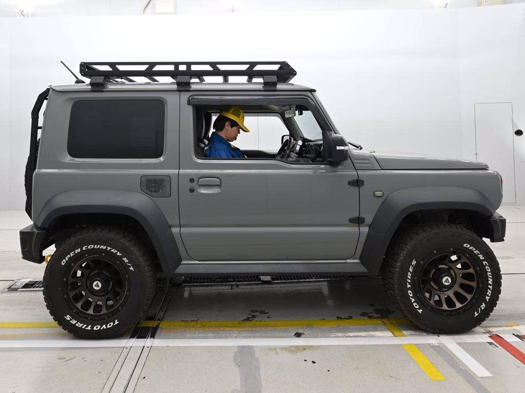 SUZUKI JIMNY SIERRA
