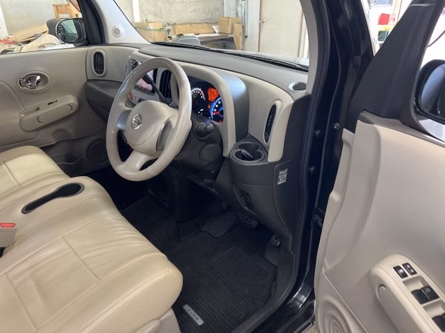 NISSAN CUBE