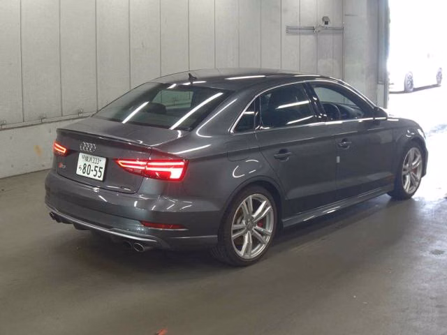 AUDI S3