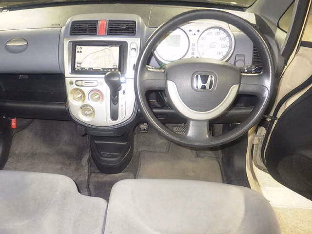 HONDA LIFE