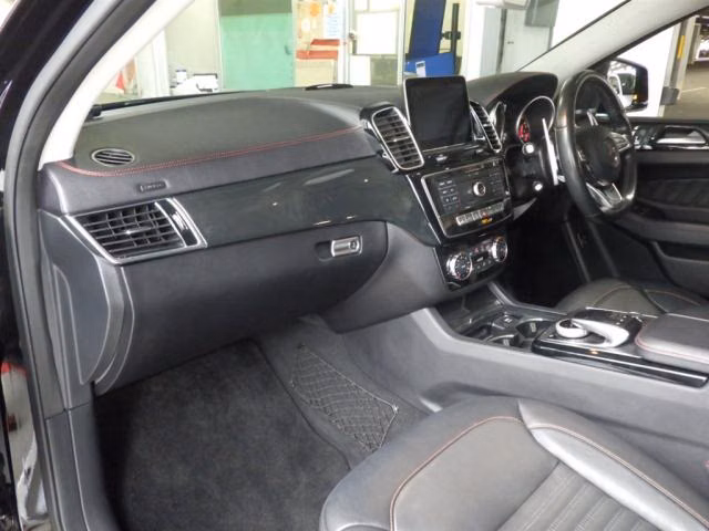 MERCEDES-BENZ M-CLASS